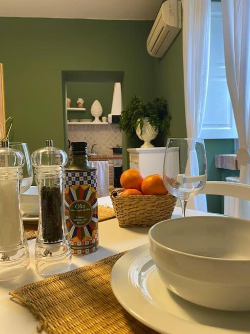 Casa Vacanza Al Duomo: Cefalù Kültér fotó